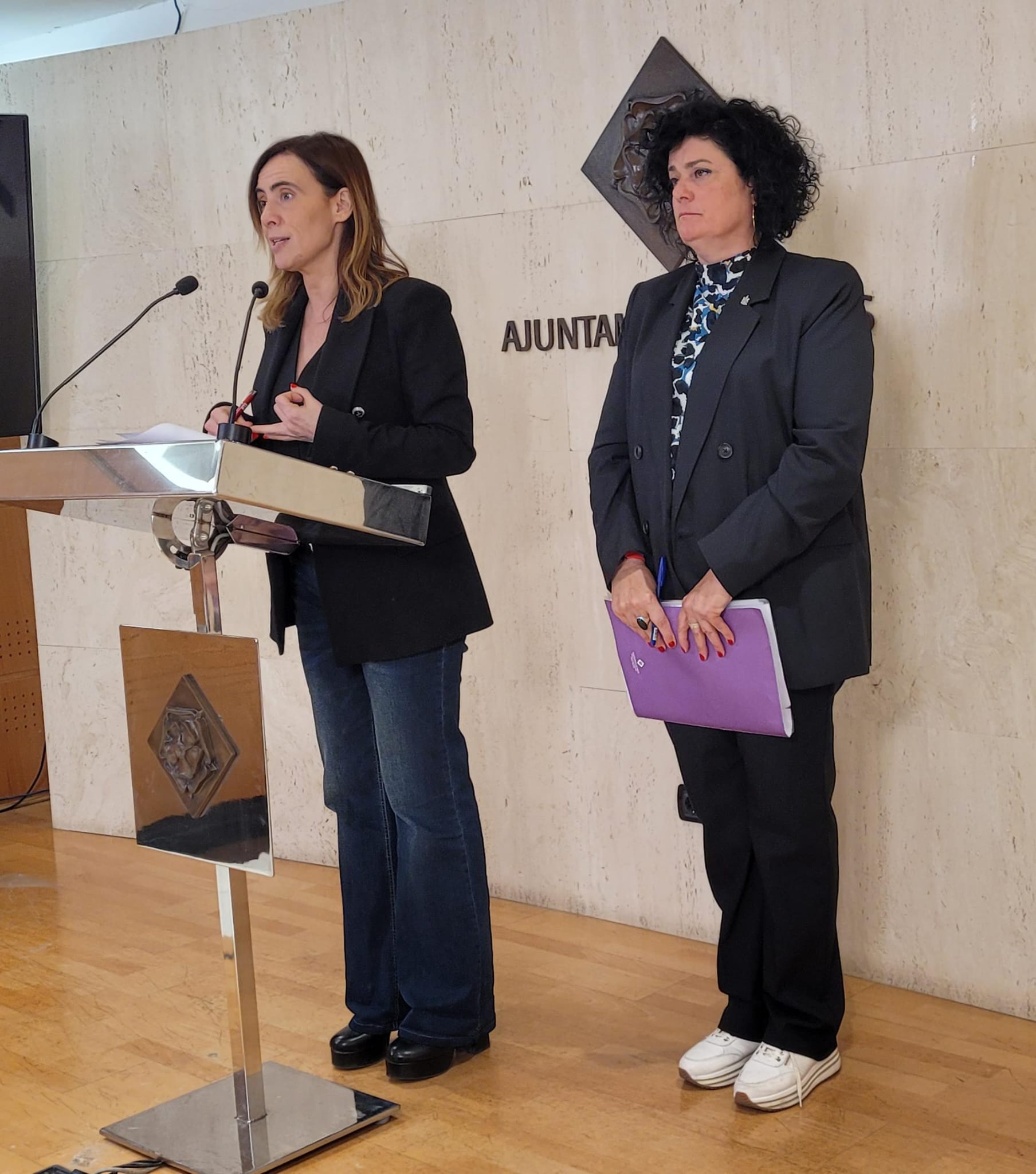Roda de premsa presentació Barris amb futur-20240422164219.jpg