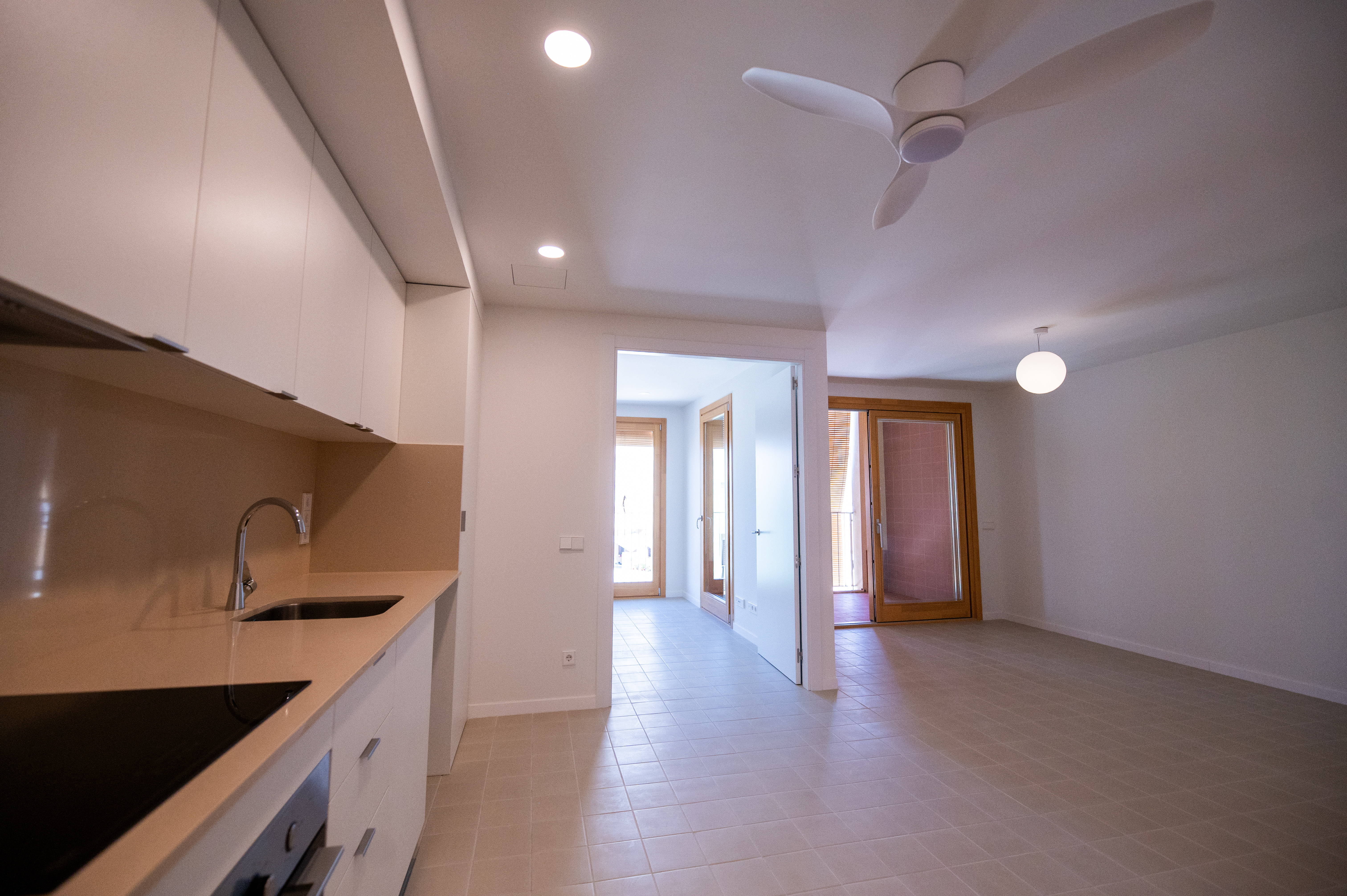 Visita d'obres a la promoció d'habitatge assequible de la Riera