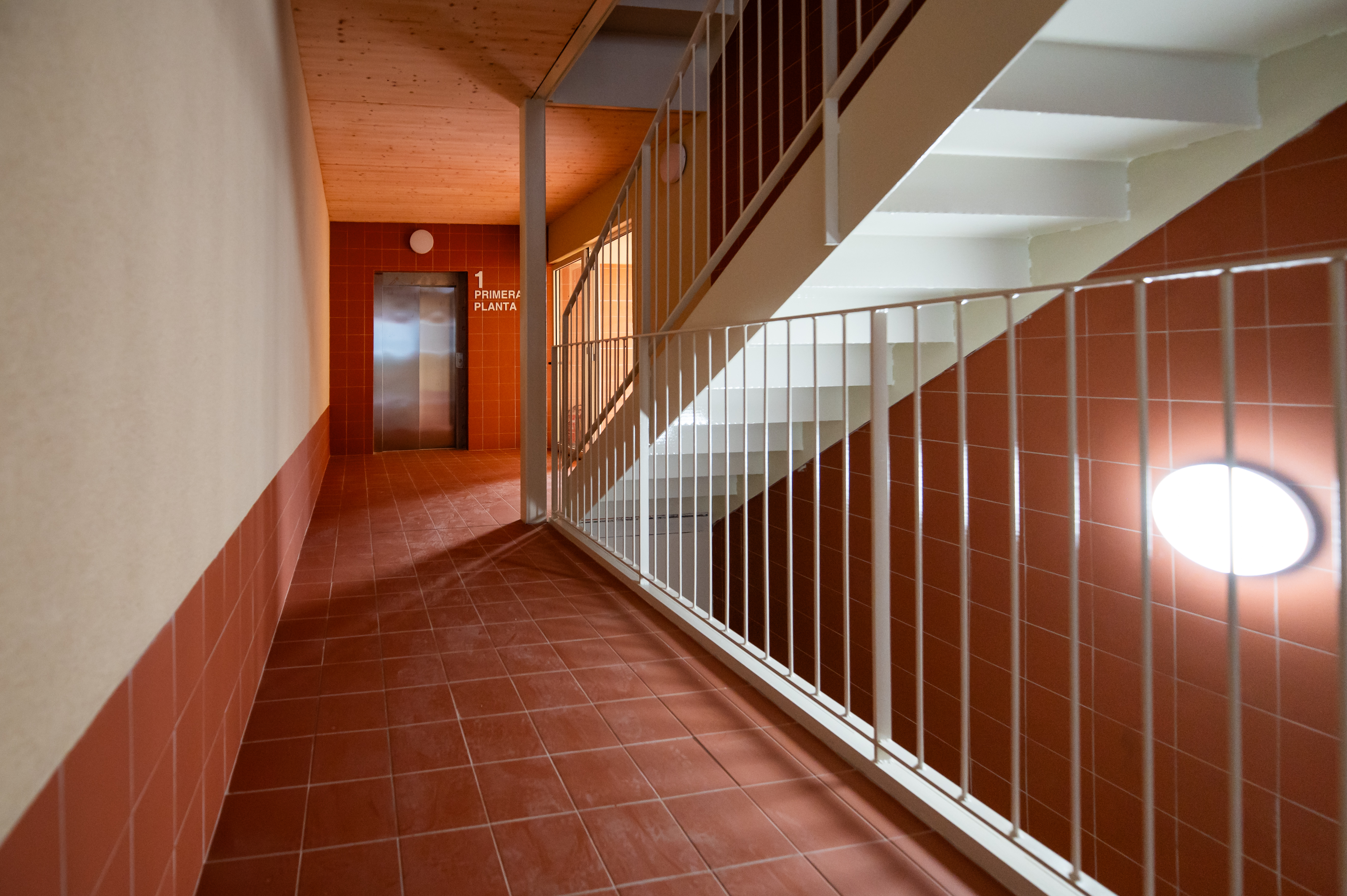 Visita d'obres a la promoció d'habitatge assequible de la Riera